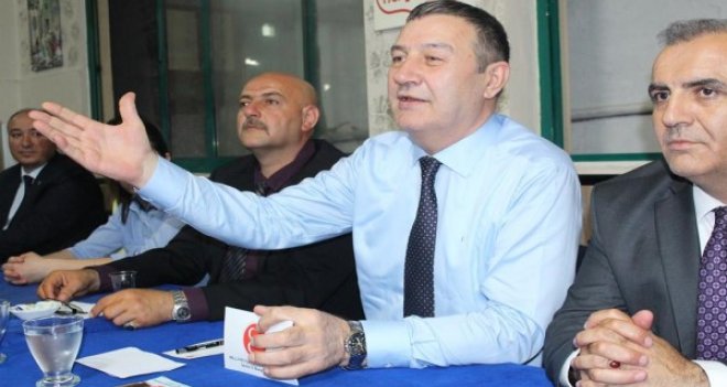 MHP’den bayrak çağrısı