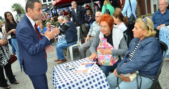 MHP'li Koç Karşıyaka'yı ziyaret etti