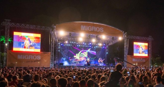 Migros sponsorluğundaki Buray konserine rekor ilgi