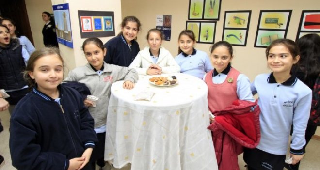 Minik kalemler Ata’sını yazdı