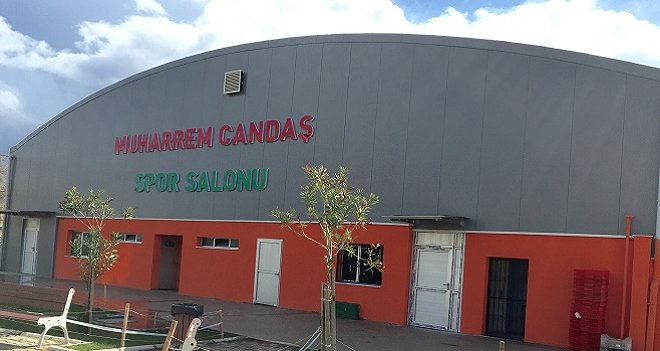 Muharrem Candaş Spor Salonu açılışı bekliyor...