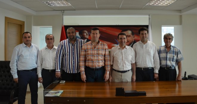 MÜSİAD İzmir Şubesi İbrahim Turhan’ı ziyaret etti