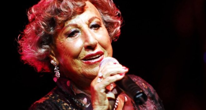 Müzeyyen Senar Urla'ya sevk edildi