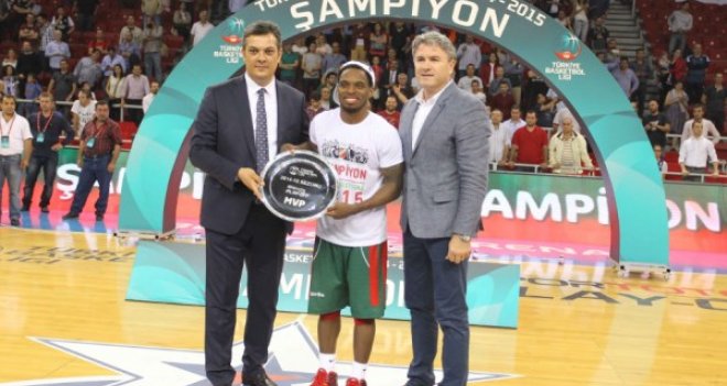 MVP ve Üçlüklerin Kralı Bobby Dixon