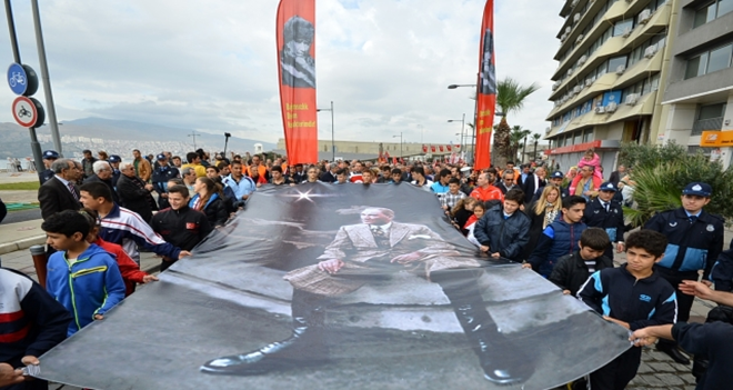 "Ne Senden Geçeriz Atam, Ne Senin Eserinden!"