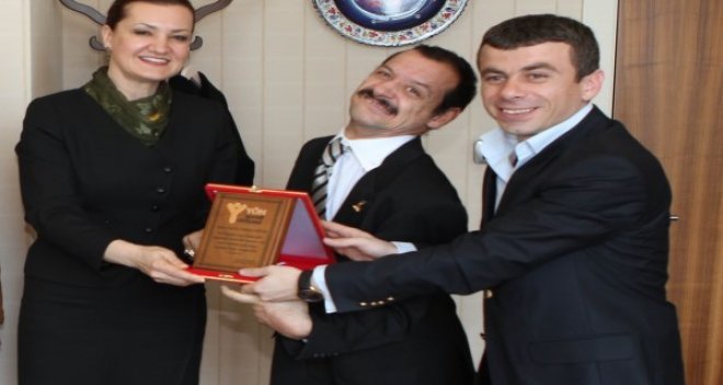 Nükhet Hotar'dan Kılıçdaroğlu'na tepki