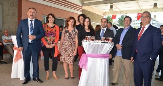 Öğrenciler oynayarak paranın uzmanı olacak