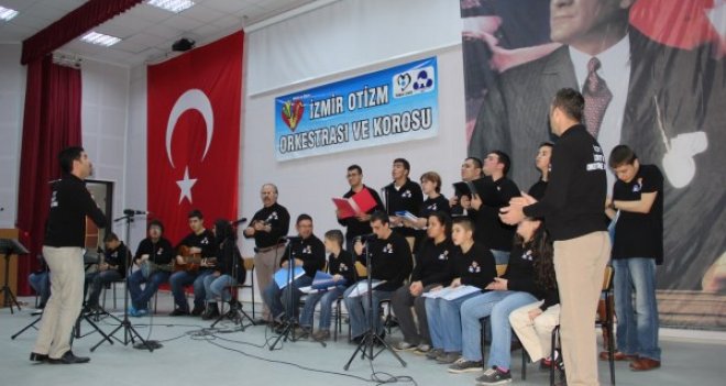 Otizm korosunun nağmeleri yüreklere dokundu