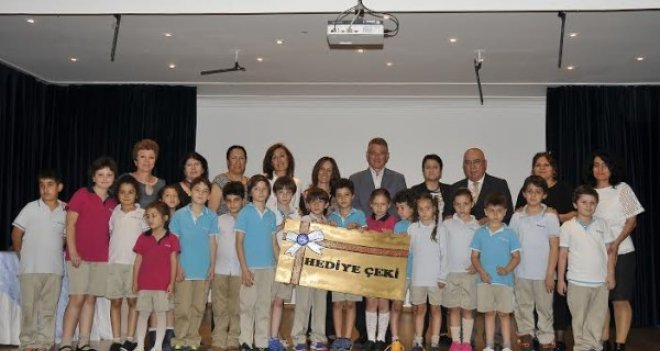 Özel Ege Lisesi’nden KİTVAK’a destek