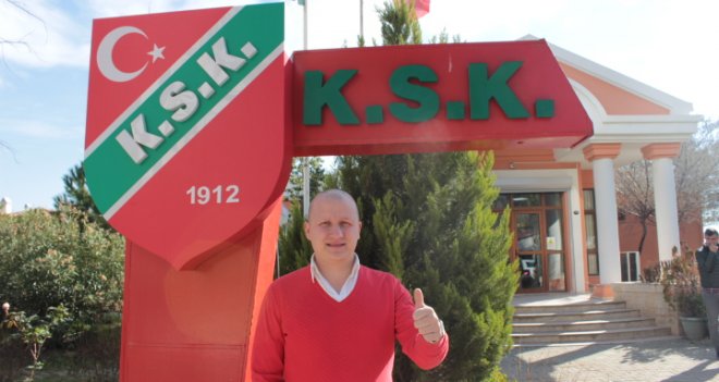 Özlütürk: Karşıyakalılar Zübeyde Hanım'ın kızlarına destek olsun