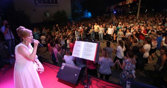 Park Konserleri'nde bu kez adres Şemikler...