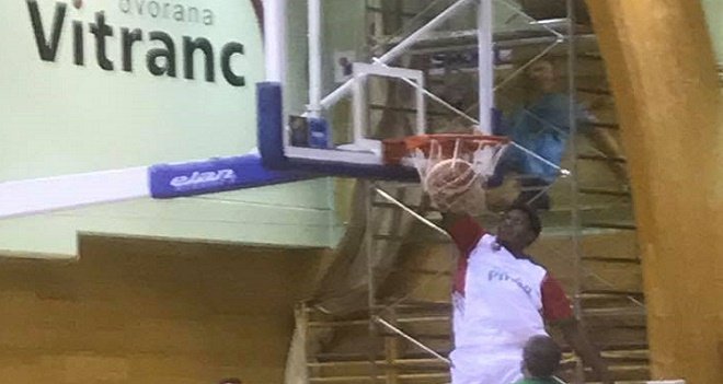 Pınar Karşıyaka, 5 sayı farkla kaybetti