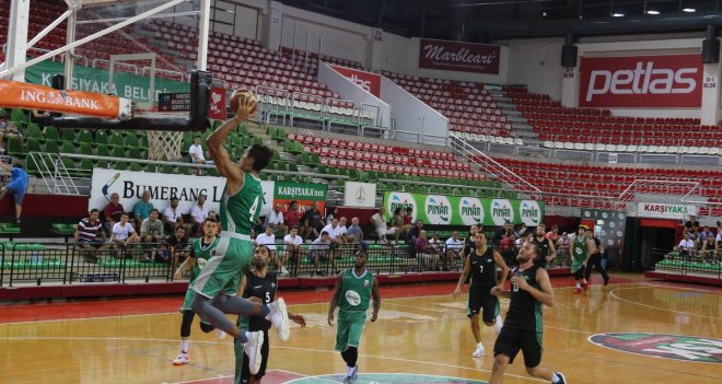 Pınar Karşıyaka, Akhisar'a galip