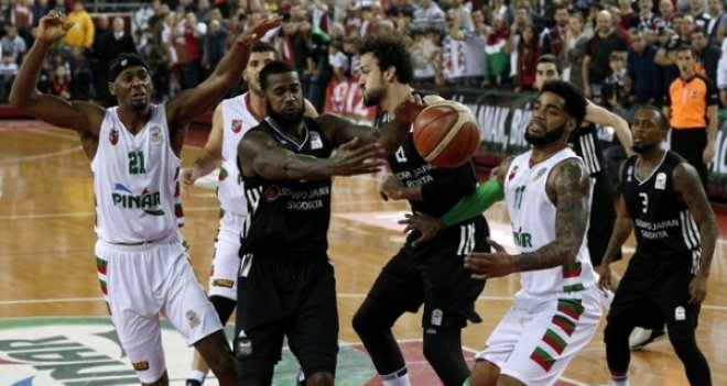 Pınar Karşıyaka, Beşiktaş deplasmanında