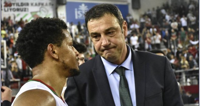 Pınar Karşıyaka devam etmeyi düşünmüyor...