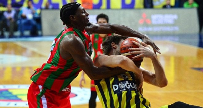 Pınar Karşıyaka fark yedi...