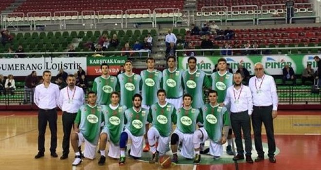 Pınar Karşıyaka Gelişim İstanbul'dan galibiyetle dönüyor