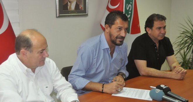 PINAR KARŞIYAKA İLE UFUK SARICA NİKAH TAZELEDİ