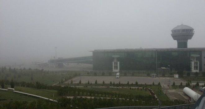 Pınar Karşıyaka İstanbul yolunda sise takıldı