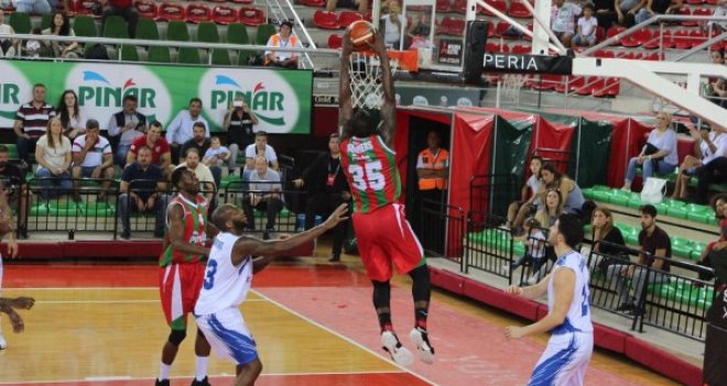 Pınar Karşıyaka kaybetti...