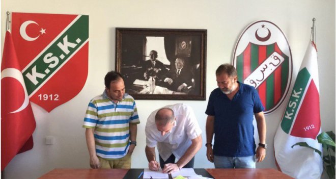 Pınar Karşıyaka Markovic ile imzaladı...