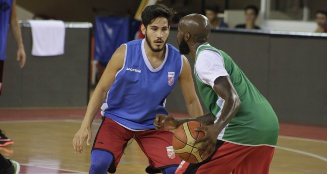 Pınar Karşıyaka, Muratbey Uşak ile oynuyor