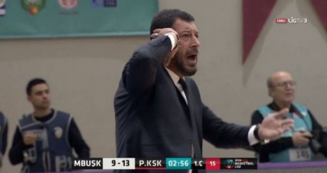 Muratbey Uşak Sportif-Pınar Karşıyaka maçında olay çıktı