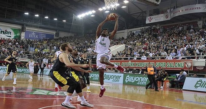 Pınar Karşıyaka öne geçtiyse de sonunu getiremedi...