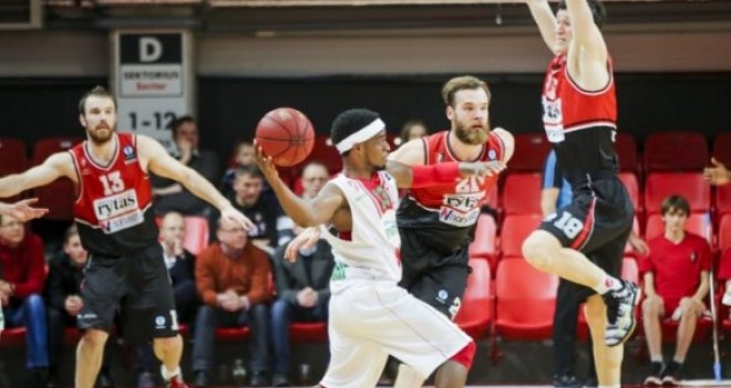 Pınar Karşıyaka, Rytas ile berabere kaldı avantajı kaptı