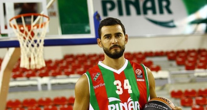 Pınar Karşıyaka, Soner Şentürk'e de imzayı attırdı