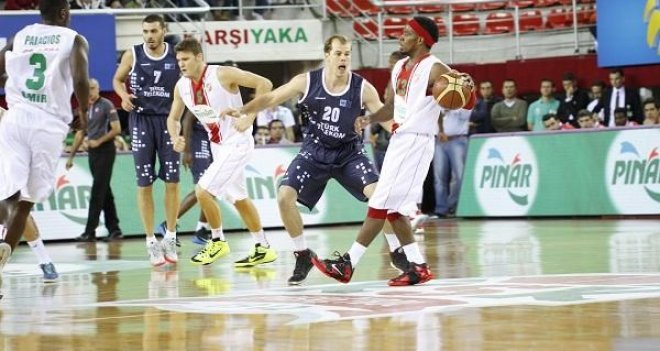 Pınar Karşıyaka, Telekom'un hattını 2.yarıda kesti