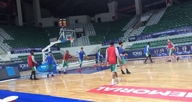 Pınar Karşıyaka, Tofaş deplasmanında