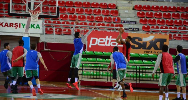 Pınar Karşıyaka, Türkiye Kupası'nda Yeşilgiresun karşısında