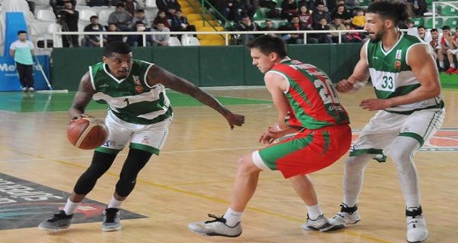 Pınar Karşıyaka uzatmanın son saniyesinde kazandı...