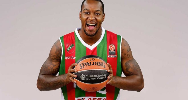 Pınar Karşıyaka'da ayrılık