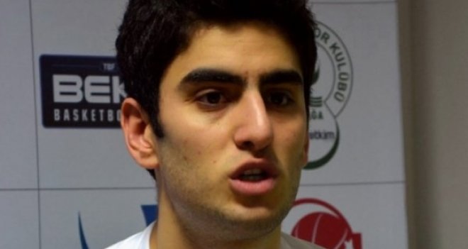 Pınar Karşıyaka'dan yerli transferi