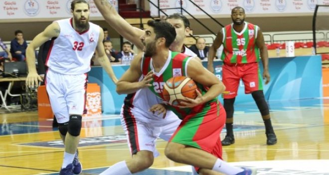 Pınar Karşıyakalı Erdi ameliyat oldu...