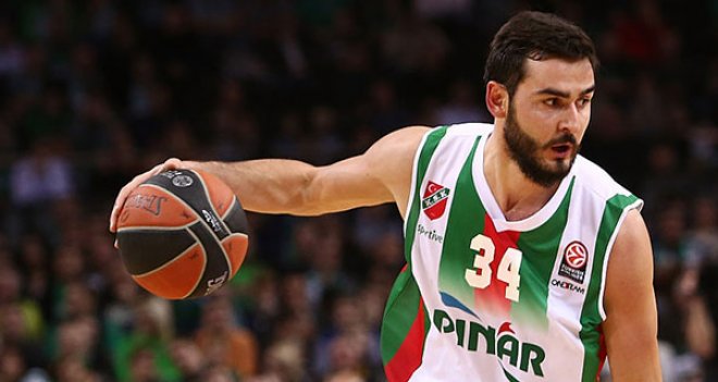 Pınar Karşıyaka'nın kaptanı Bahçeşehir Koleji'ne gitti