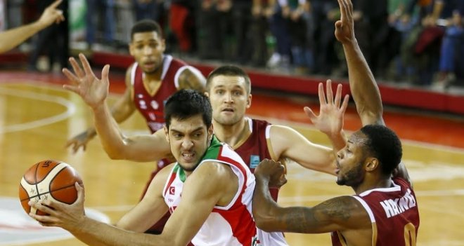 Pınar Karşıyaka'nın konuğu Demir İnşaat Büyükçekmece