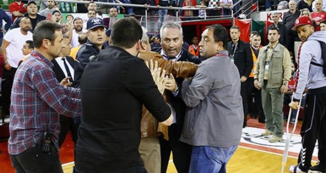 Pınar KSK basketbol şubesi: Açıklamaları şaşkınlıkla izliyoruz