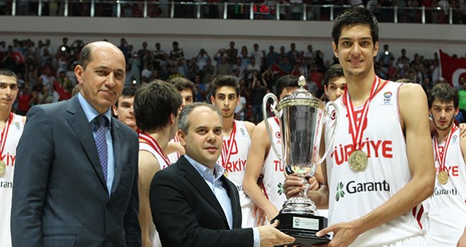 Pınar KSK'li Egemen Güven Türkiye'nin gururu oldu