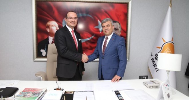 Prof. Uysal: Karşıyaka’ya üniversite şart