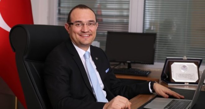 Prof. Uysal: Türkiye'de işsizlik değil, mesleksizlik sorunu var