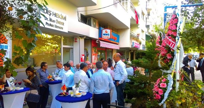 Protez Uzmanı İlker Önder Karşıyaka'da...