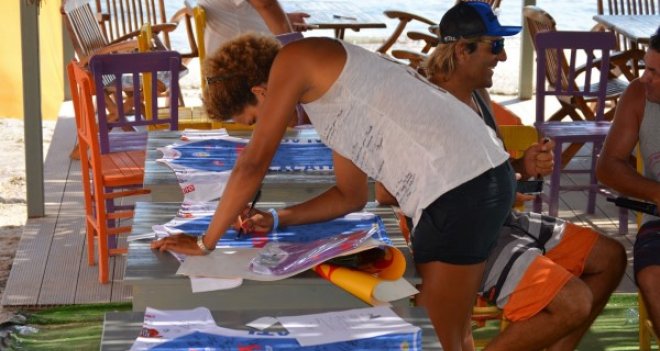 PWA Windsurf Dünya Kupası rüzgara takıldı