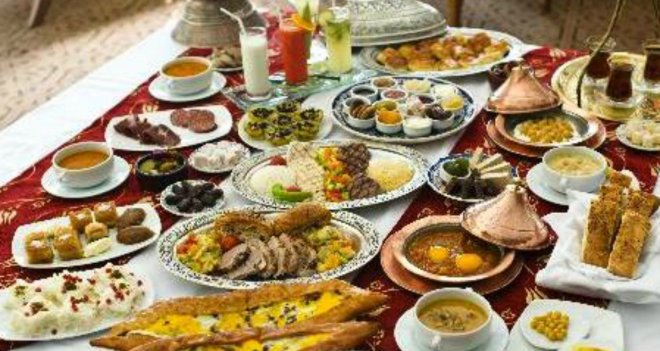 Ramazanda kontrolsüz kilo alımına dikkat