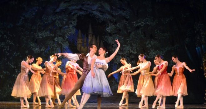 Romantik balenin başyapıtı 'Giselle' İzmir Devlet Opera ve Balesi'nde