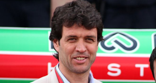 Rota Karşıyakalı antrenöre döndü...