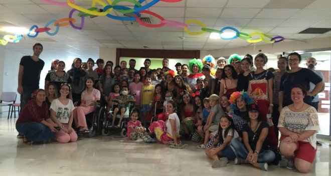 Rotaract kulübünden hasta çocuklara ziyaret