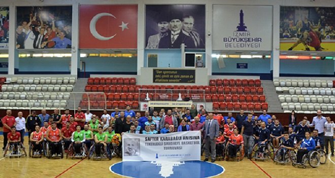 Safter Karabağlı turnuva ile anıldı...